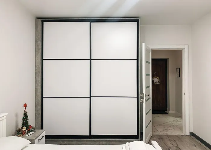 Domovik Myru St. 11s/21